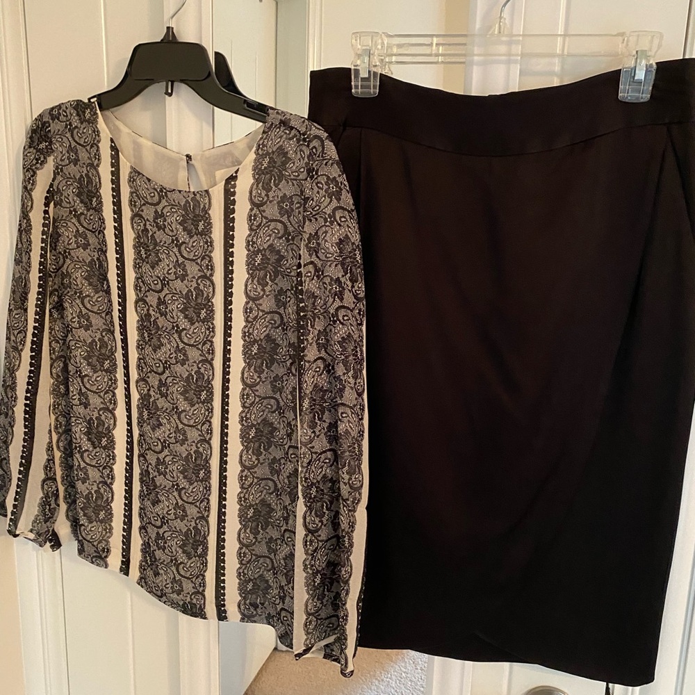 Banana Republic silk tulip skirt